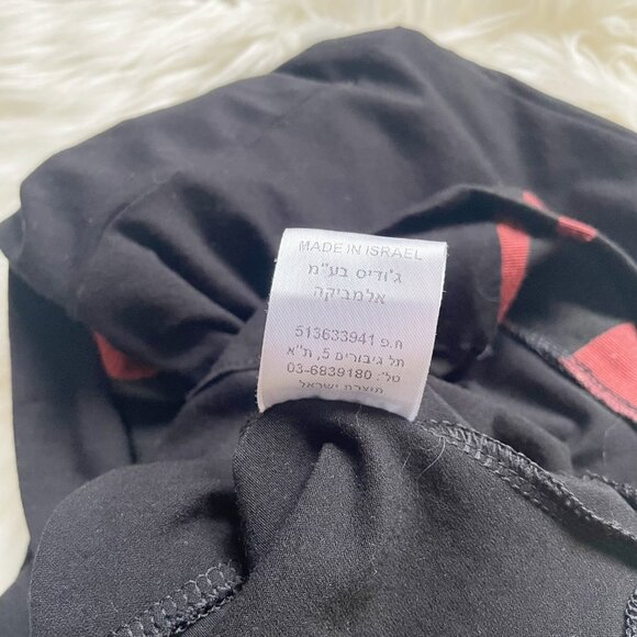 Alembika Black Red Animal Print Asymmetrical Hem Batwing Long Sleeve Top - Picture 7 of 7